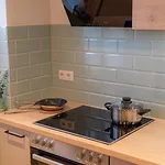 Tom S I Apartment