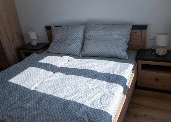 Tom S I 克尼特尔费尔德